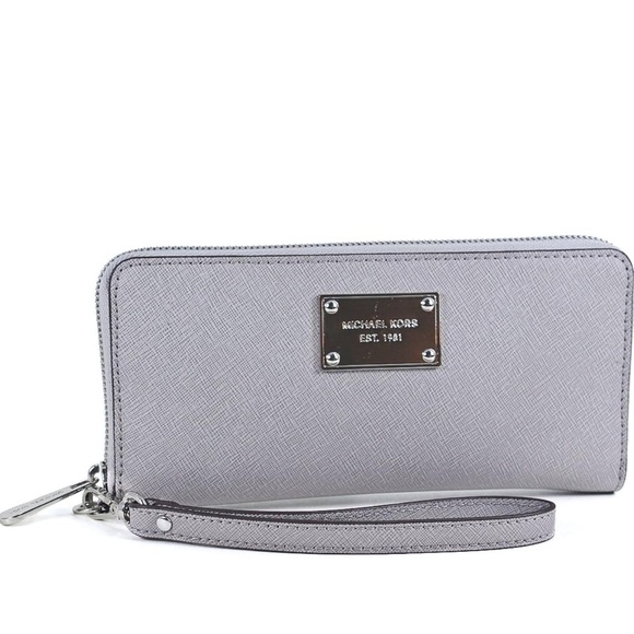 Michael Kors Handbags - Michael Kors Wallet Jet Set Travel Continental Zip Around/ Pearl Gray